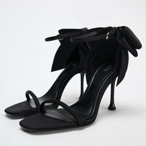 Zara size 9 BLACK SATIN EFFECT BOW HIGH HEEL SANDALS NWT